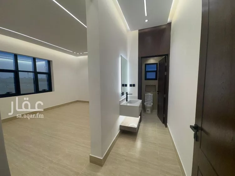 دور للبيع في شارع الحسين الأزدي, حي طويق, مدينة الرياض, منطقة الرياض صورة 3