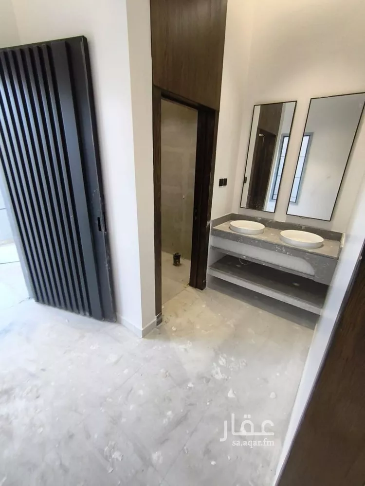 دور للبيع في شارع عوالي, حي شبرا, مدينة الرياض, منطقة الرياض صورة 5