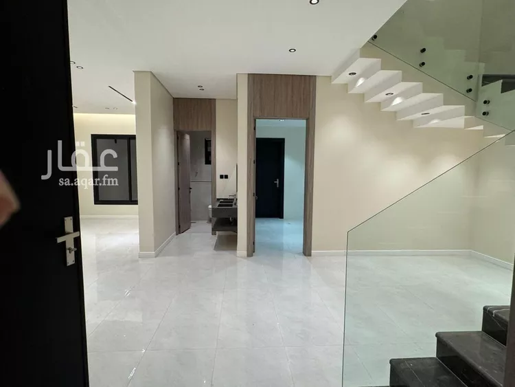 فيلا للبيع في شارع البوشي, حي العريجاء الغربي, مدينة الرياض, منطقة الرياض صورة 5