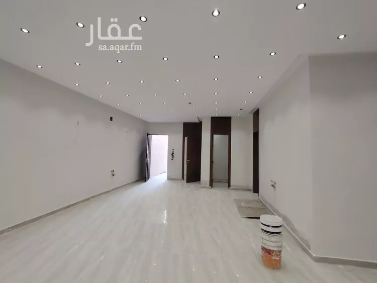 فيلا للبيع في شارع رقم 119, حي ظهرة لبن, مدينة الرياض, منطقة الرياض صورة 5