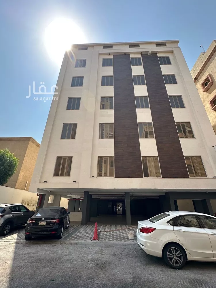 عمارة للبيع في شارع الامير محمد ابن نايف ابن عبدالعزيز, حي البندرية, مدينة الخبر, المنطقة الشرقية