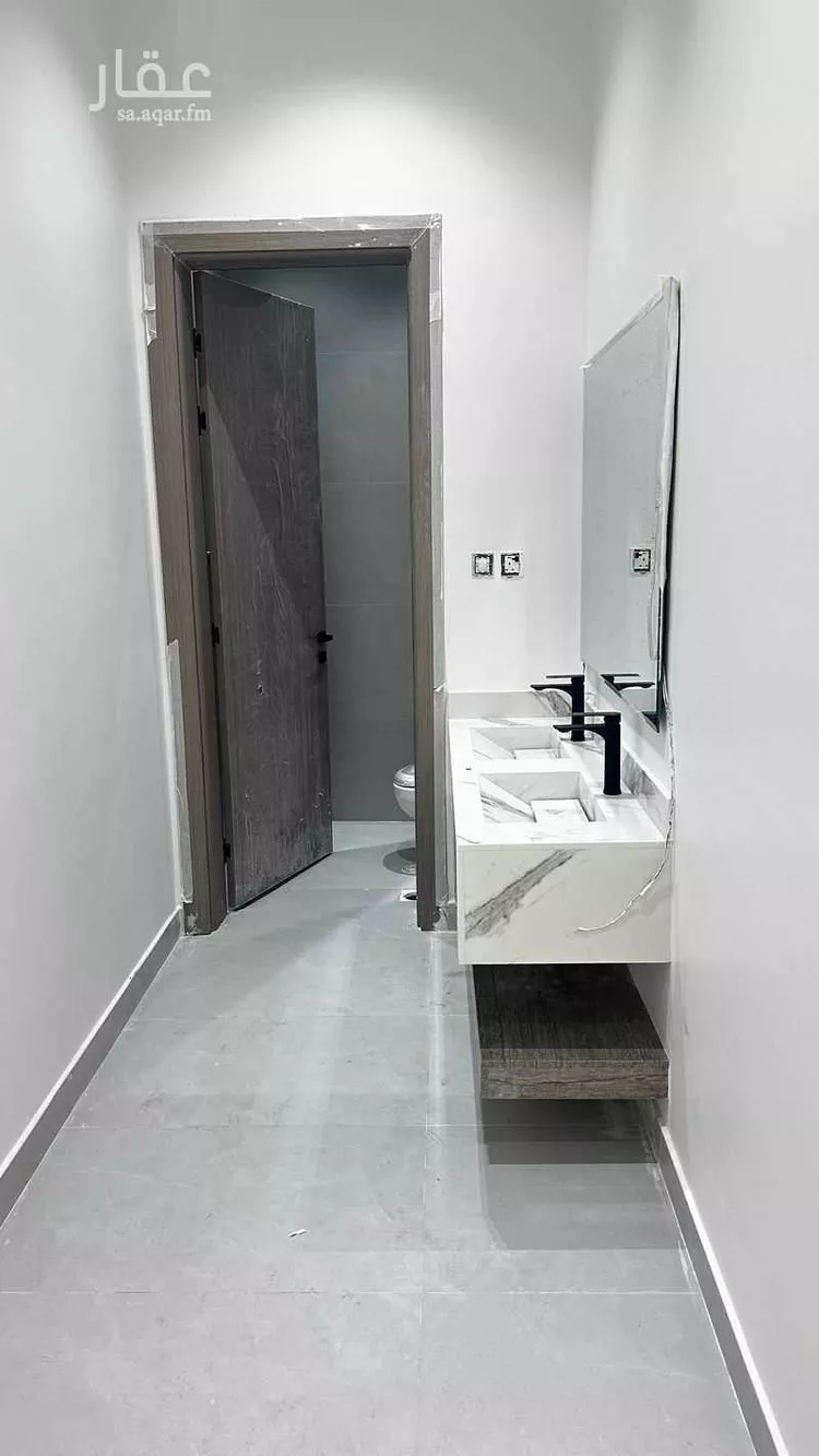 دور للبيع في شارع ابي عبيدة عامر بن الجراح, حي السعادة, مدينة الرياض, منطقة الرياض صورة 4