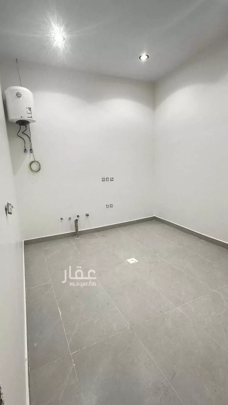 دور للبيع في شارع ابي عبيدة عامر بن الجراح, حي السعادة, مدينة الرياض, منطقة الرياض 12