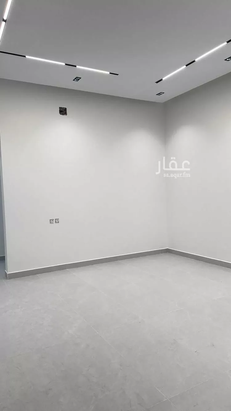 دور للبيع في شارع ابي عبيدة عامر بن الجراح, حي السعادة, مدينة الرياض, منطقة الرياض 21
