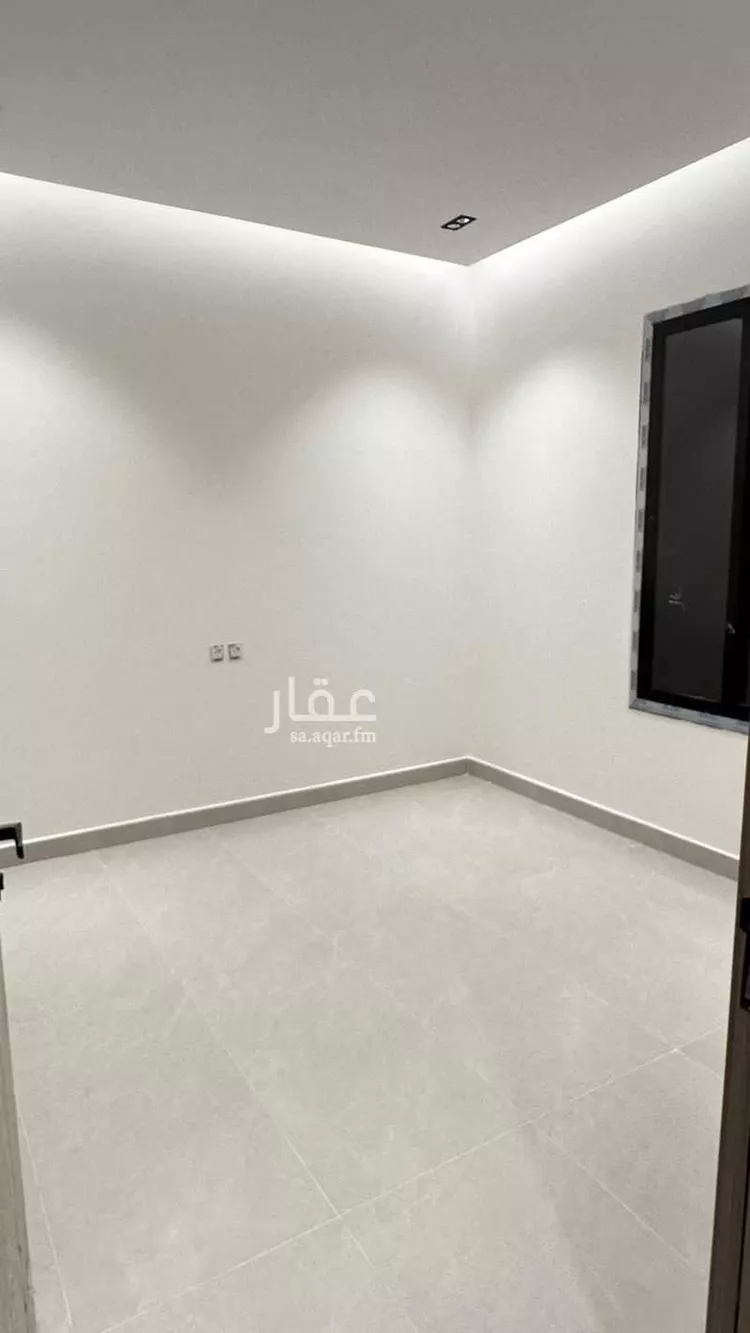 دور للبيع في شارع الكتاب, حي السعادة, مدينة الرياض, منطقة الرياض 11