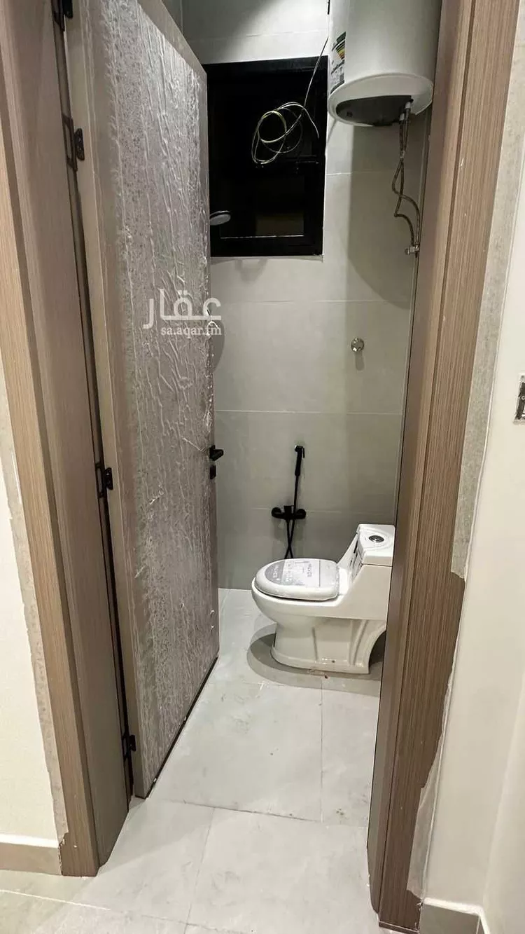 دور للبيع في شارع ابي عبيدة عامر بن الجراح, حي السعادة, مدينة الرياض, منطقة الرياض 24
