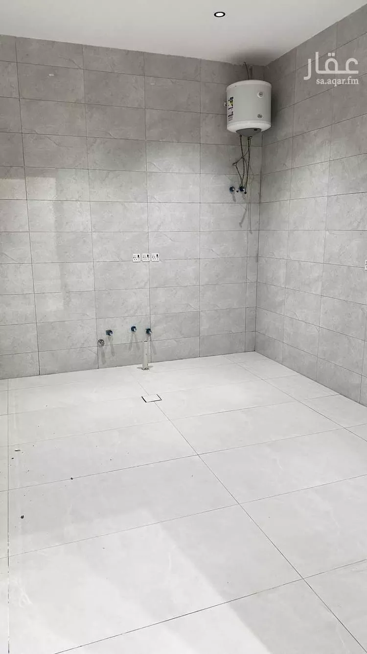 دور للبيع في شارع شارع الميناء, حي الندوة, مدينة الرياض, منطقة الرياض صورة 5