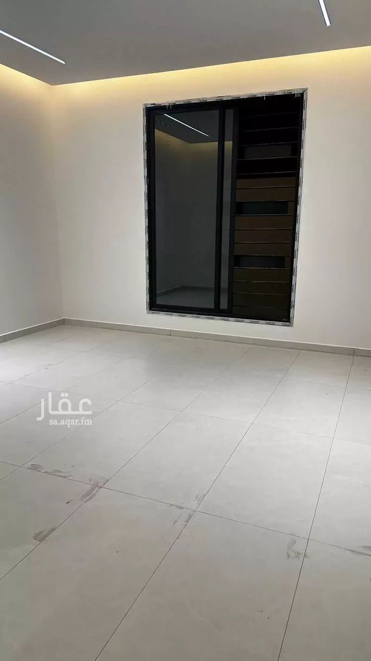 دور للبيع في شارع شارع الميناء, حي الندوة, مدينة الرياض, منطقة الرياض 16
