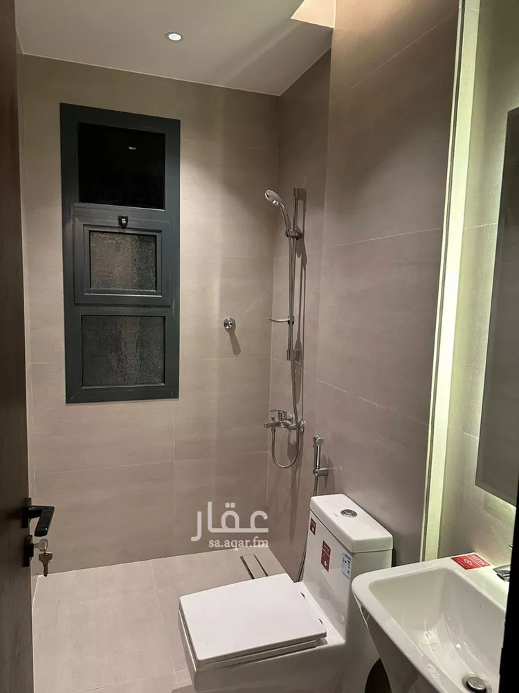 شقة للإيجار في شارع قبيصة بن عمرو, حي القيروان, مدينة الرياض, منطقة الرياض صورة 5