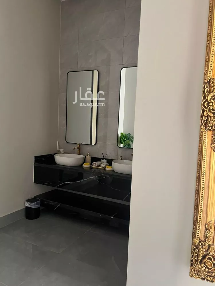 فيلا للبيع في شارع ابن تغري, حي القادسية, مدينة الرياض, منطقة الرياض صورة 5