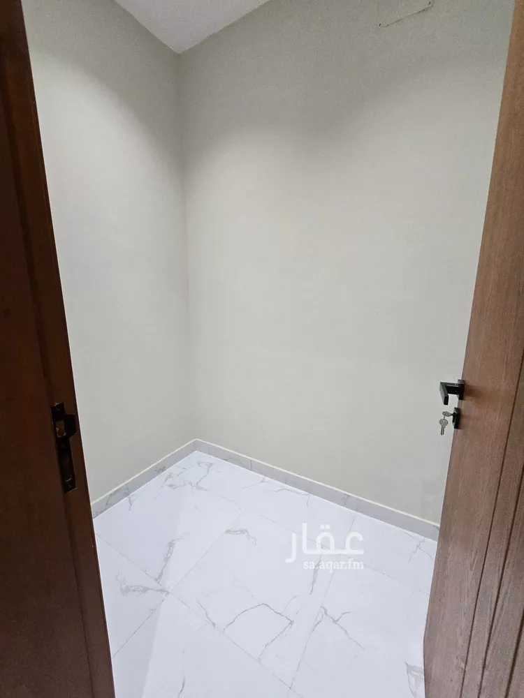 شقة للبيع في شارع سلمه بن المجبر, حي النزهة, مدينة جدة, منطقة مكة المكرمة 11