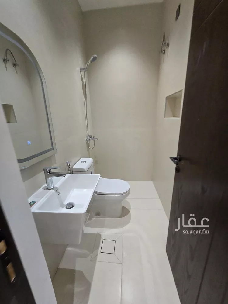 شقة للبيع في شارع عبدالله الحضرمي, حي النزهة, مدينة جدة, منطقة مكة المكرمة صورة 4