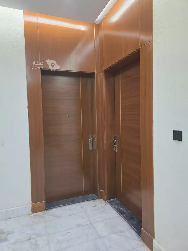 شقة للبيع في شارع نبهان الثمار, حي النزهة, مدينة جدة, منطقة مكة المكرمة 1 صورة