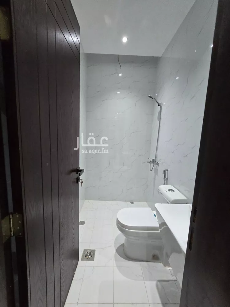 شقة للبيع في شارع الطيري, حي النزهة, مدينة جدة, منطقة مكة المكرمة 7