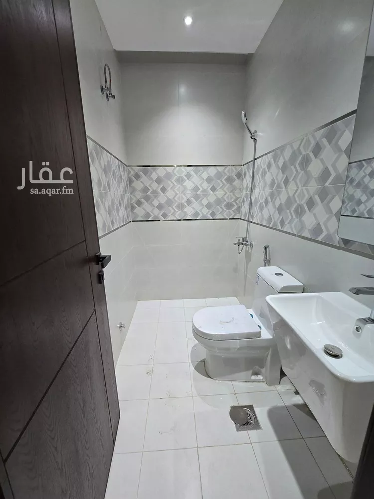 شقة للبيع في شارع محمد بن اسعد العظم, حي النزهة, مدينة جدة, منطقة مكة المكرمة صورة 4