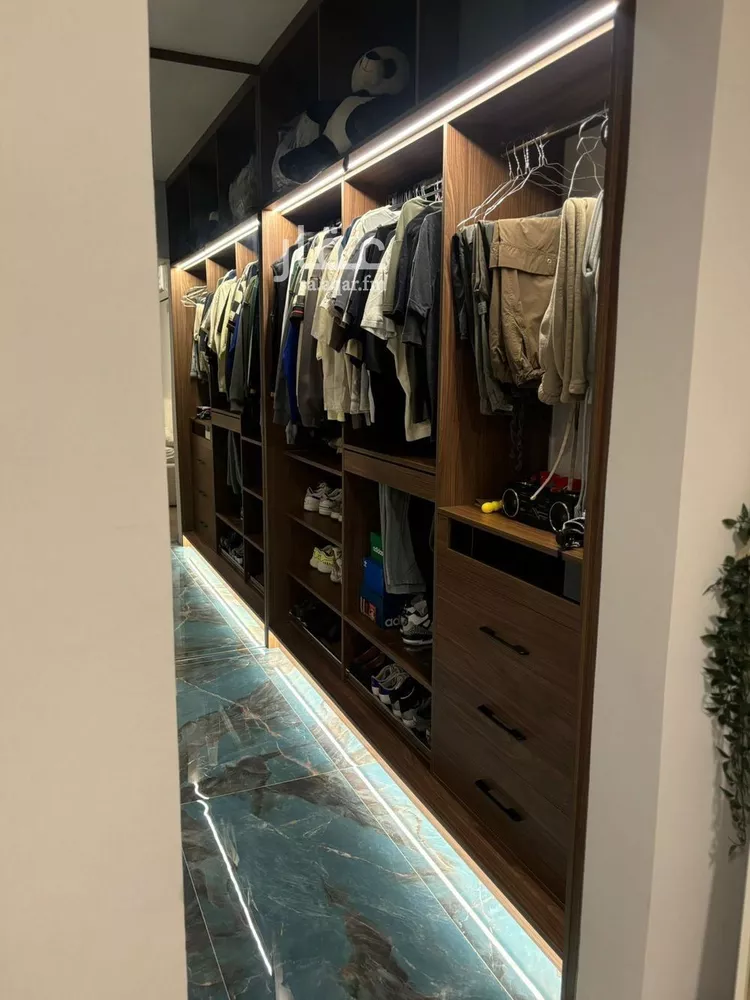 فيلا للبيع في شارع أحمد بن محمد الجزري, حي النرجس, مدينة الرياض, منطقة الرياض صورة 3