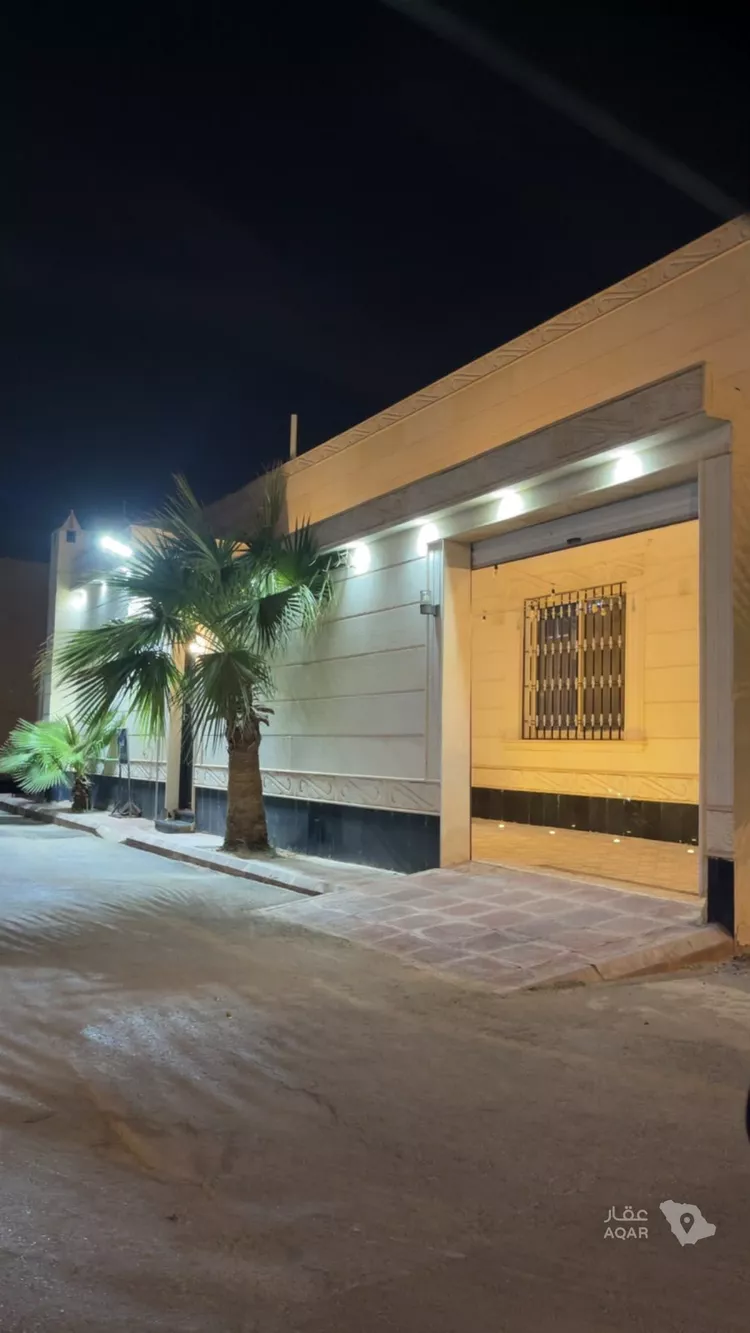 فيلا للبيع في شارع أبي عروة, حي المهدية, مدينة الرياض, منطقة الرياض 2