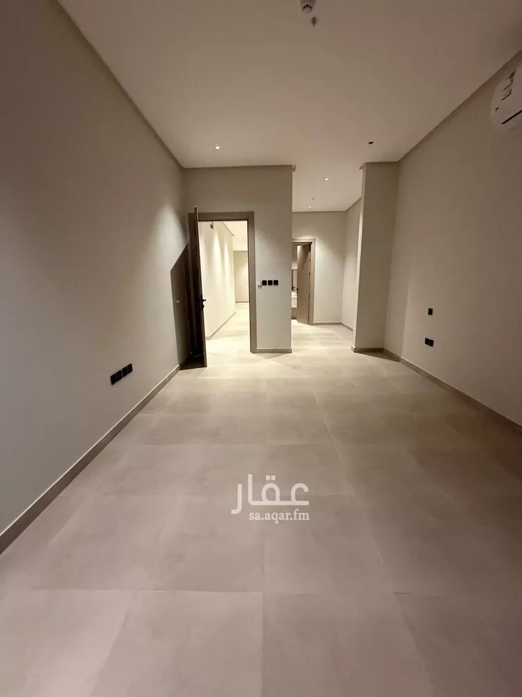 شقة للبيع في شارع الشيخ عبدالرحمن بن عبداللطيف بن عبدال, حي المنار, مدينة الرياض, منطقة الرياض صورة 3
