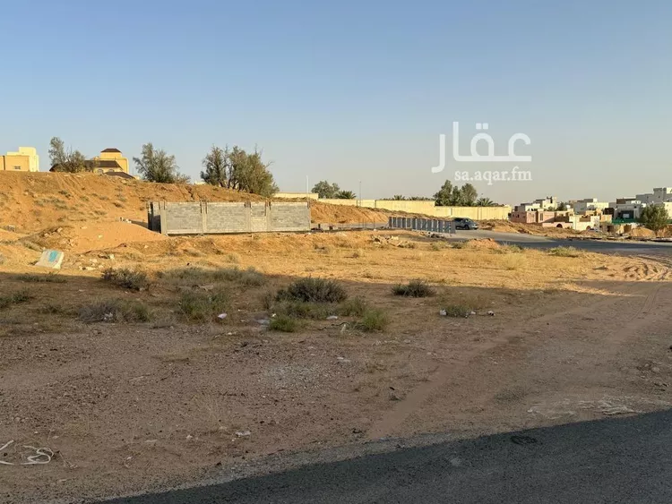 أرض للبيع في شارع الوسيطى, حي الوسيطاء, مدينة بريدة, منطقة القصيم صورة 2