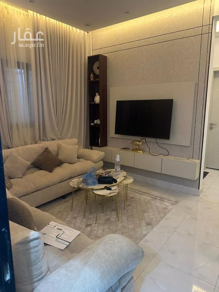 فيلا للبيع في شارع السليمانية, حي الجنادرية, مدينة الرياض, منطقة الرياض صورة 3