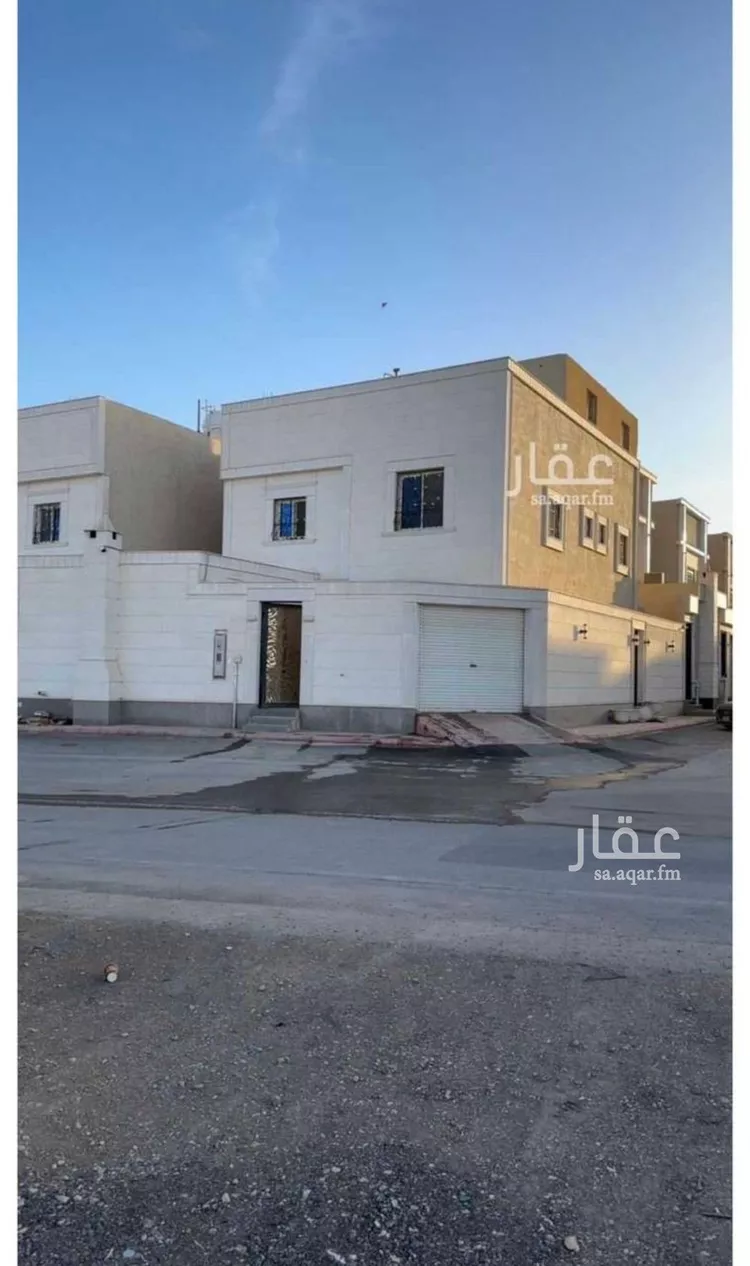 فيلا للبيع في شارع ياسين بسيوني, حي الرمال, مدينة الرياض, منطقة الرياض صورة 2