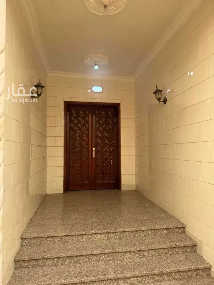 عمارة للبيع في شارع محمد بن محمد الاديب, حي الدفاع, مدينة المدينه المنوره, منطقة المدينة المنورة صورة 2
