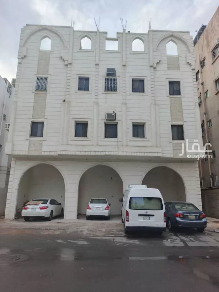 عمارة للبيع في شارع حارثة ابن النمر, حي الجمعة, مدينة المدينة المنورة, منطقة المدينة المنورة