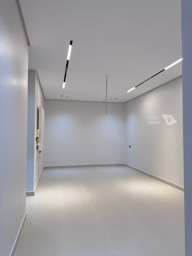 Apartment for Sale in Al Jubail Tebah Subdivision 4