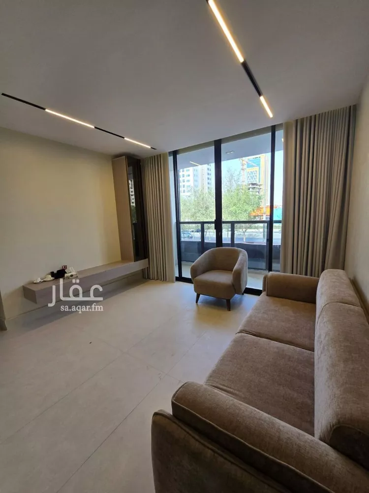 شقة للإيجار في شارع طريق الملك فهد الفرعي, حي العقيق, مدينة الرياض, منطقة الرياض صورة 5