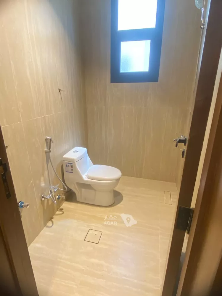 دور للبيع في شارع ناصر الرشيد, حي الرمال, مدينة الرياض, منطقة الرياض 5