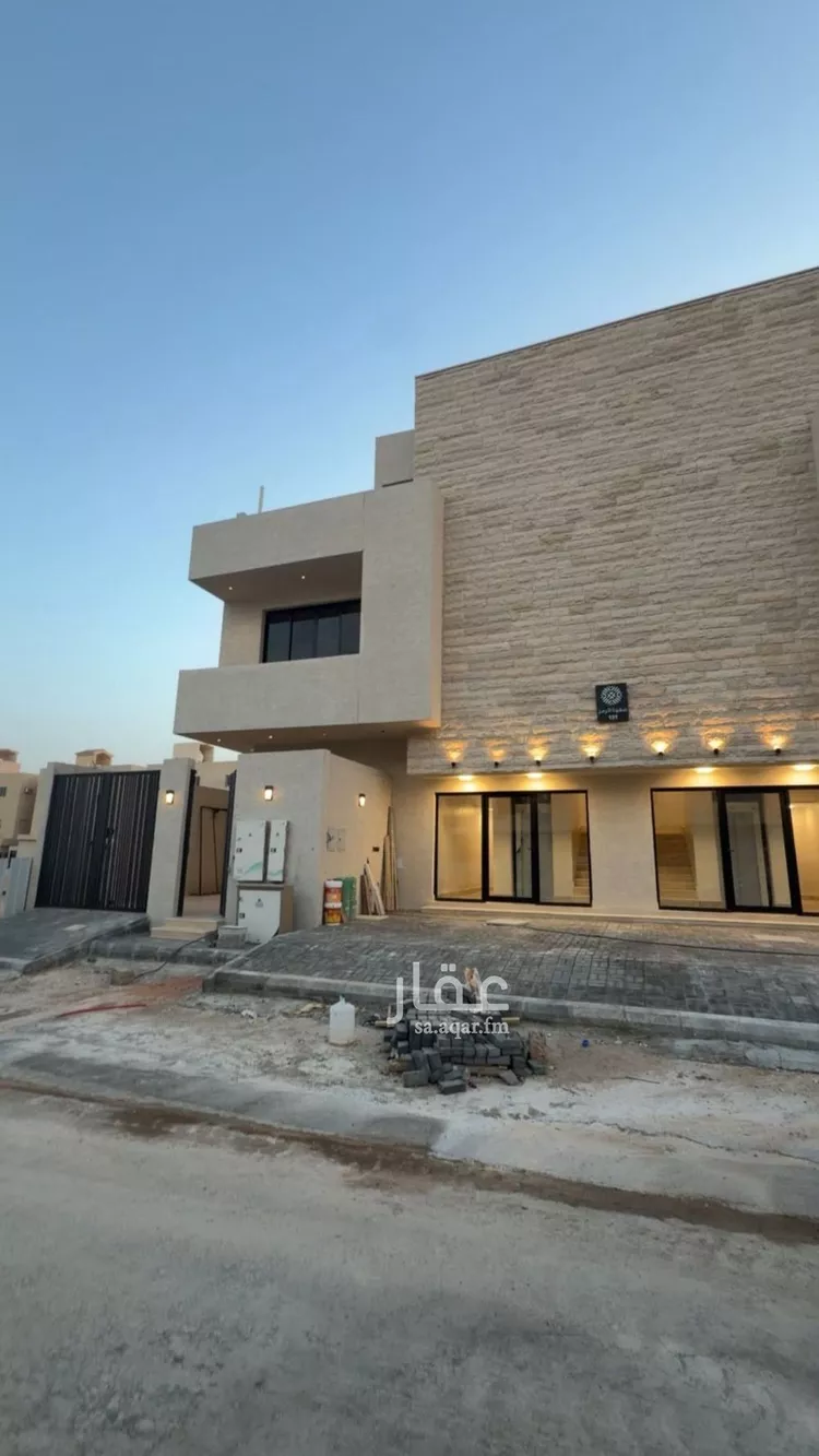 دور للبيع في شارع محمد أبي عبدالله الموروي, حي الرمال, مدينة الرياض, منطقة الرياض