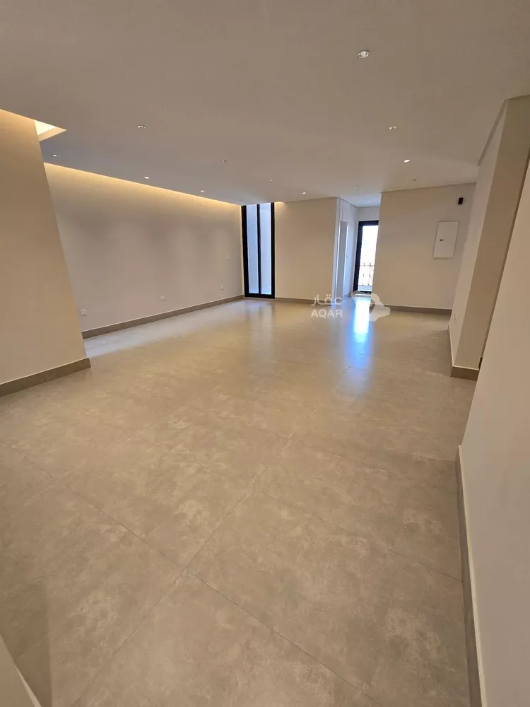 Floor for Sale in Riyadh An Narjis 12