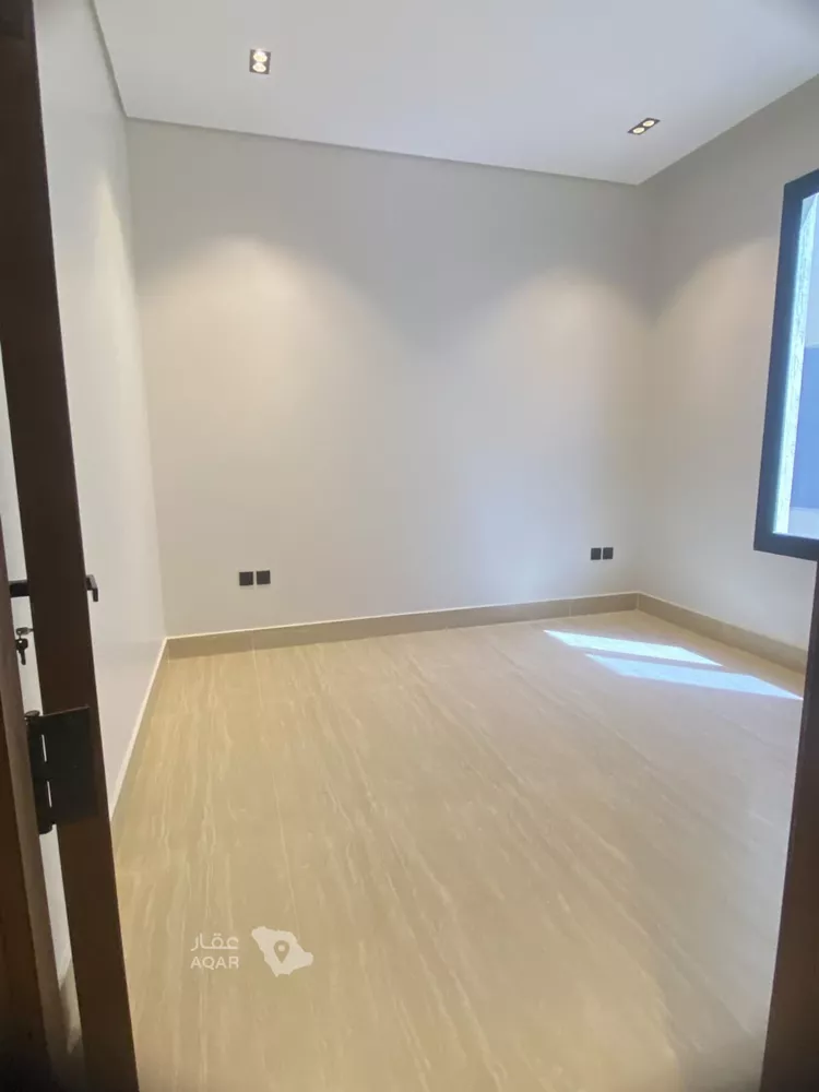 دور للبيع في شارع ناصر الرشيد, حي الرمال, مدينة الرياض, منطقة الرياض 4