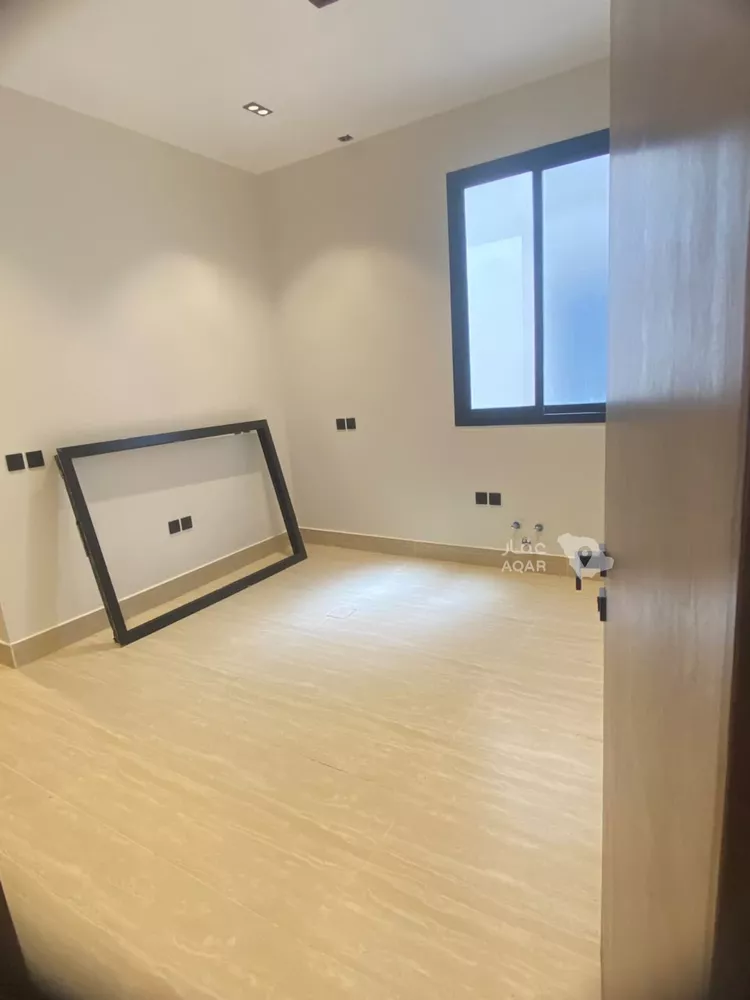 دور للبيع في شارع ناصر الرشيد, حي الرمال, مدينة الرياض, منطقة الرياض 9