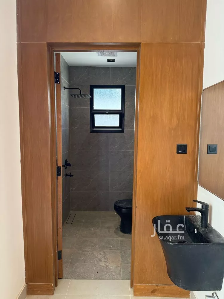 Floor for Sale in Riyadh Al Munsiyah 17