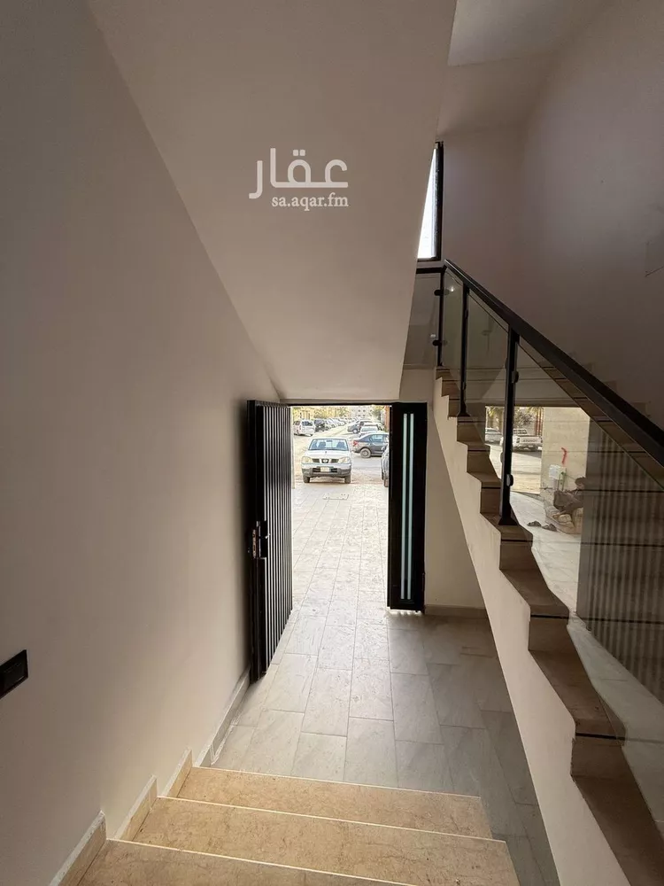 دور للبيع في شارع رقم 476, حي المونسية, مدينة الرياض, منطقة الرياض صورة 3
