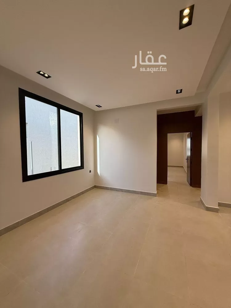 Floor for Sale in Riyadh Al Munsiyah 13