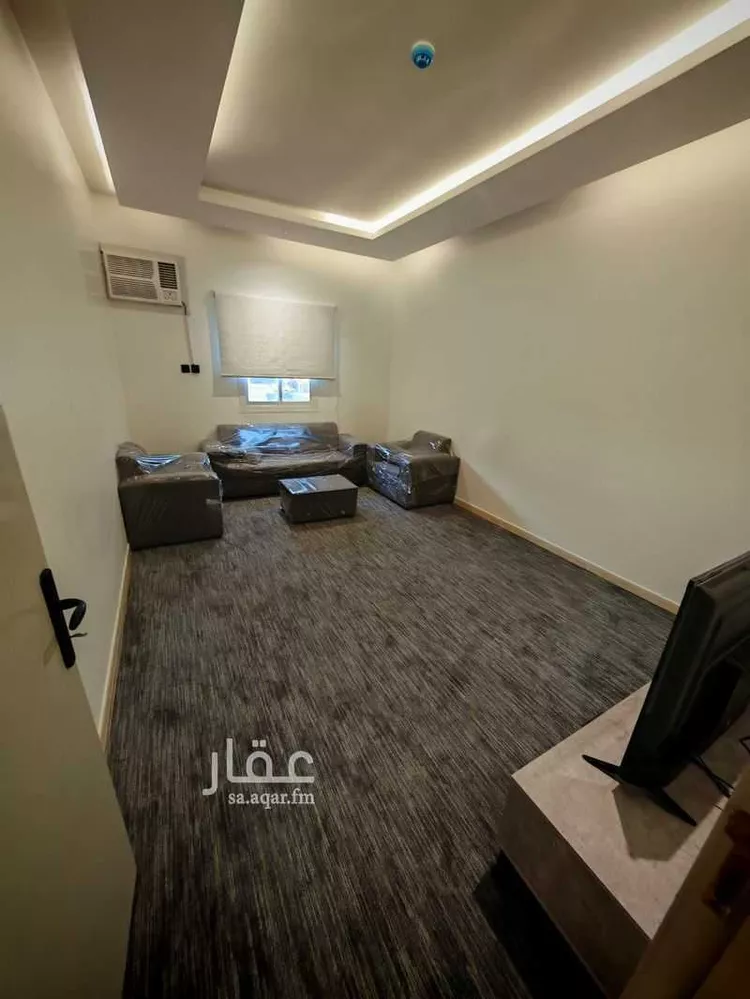 شقة للإيجار في شارع حصين ابن الحارث ابن عبدالمطلب, حي بدر, مدينة خميس مشيط, منطقة عسير