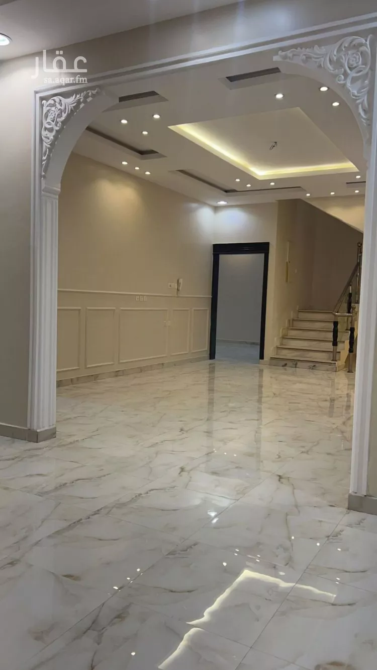 فيلا للإيجار في شارع الطيب الساسي, حي الرمال, مدينة الرياض, منطقة الرياض صورة 3