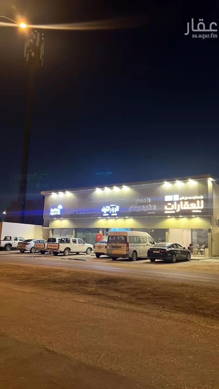 عمارة للبيع في شارع الطحاوي, حي القيروان, مدينة الرياض, منطقة الرياض
