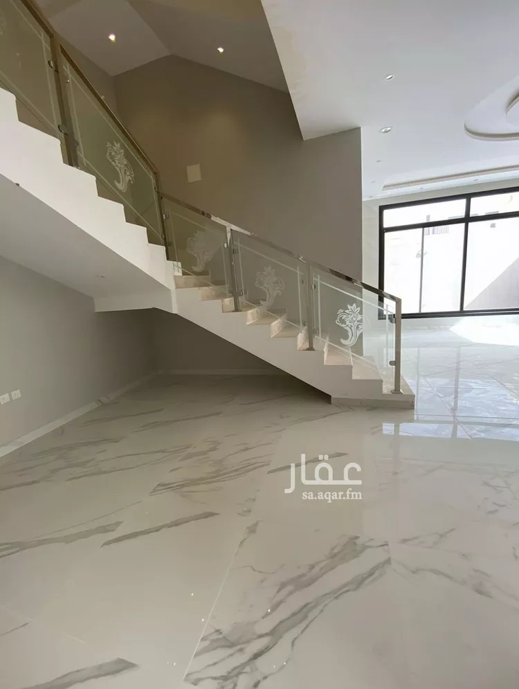 فيلا للإيجار في شارع الطيب الساسي, حي الرمال, مدينة الرياض, منطقة الرياض صورة 2