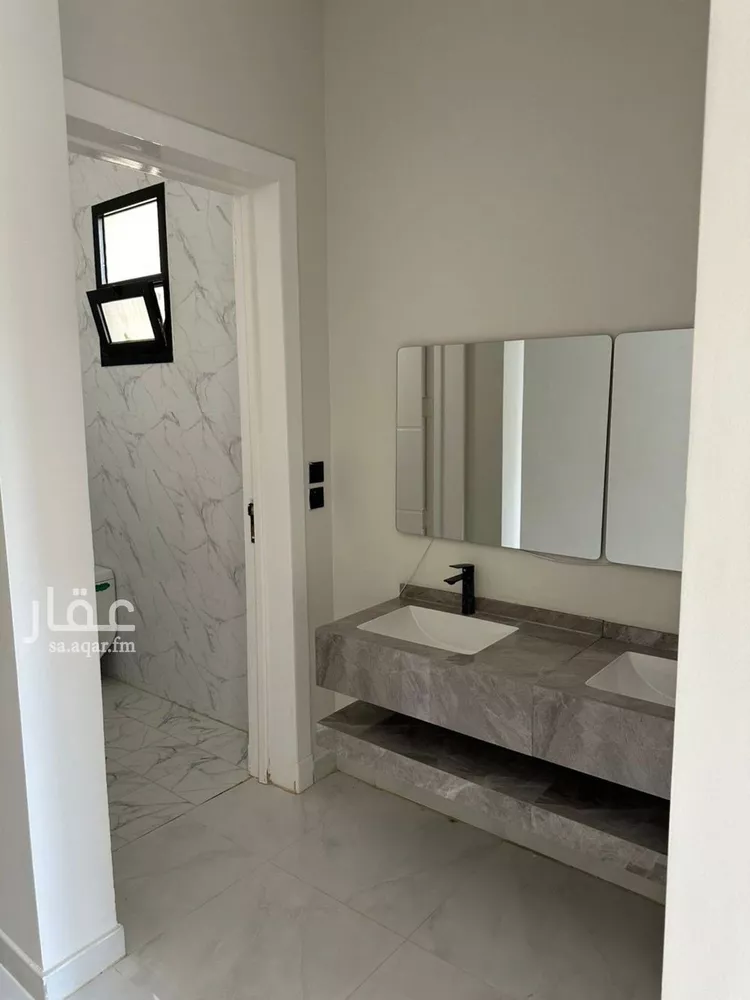 فيلا للبيع في شارع رقم 263, حي ظهرة لبن, مدينة الرياض, منطقة الرياض صورة 5