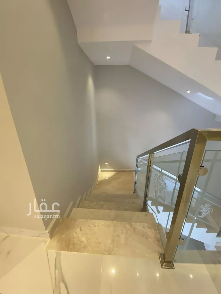 فيلا للإيجار في شارع الطيب الساسي, حي الرمال, مدينة الرياض, منطقة الرياض صورة 5