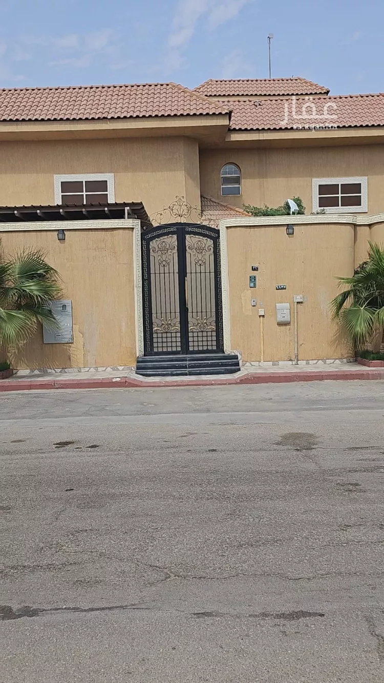 فيلا للبيع في شارع ابن رشيق المسيلي, حي الخليج, مدينة الرياض, منطقة الرياض