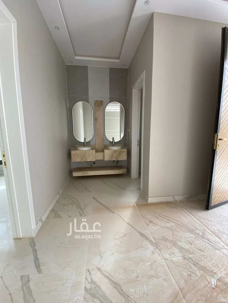 فيلا للإيجار في شارع الطيب الساسي, حي الرمال, مدينة الرياض, منطقة الرياض صورة 3