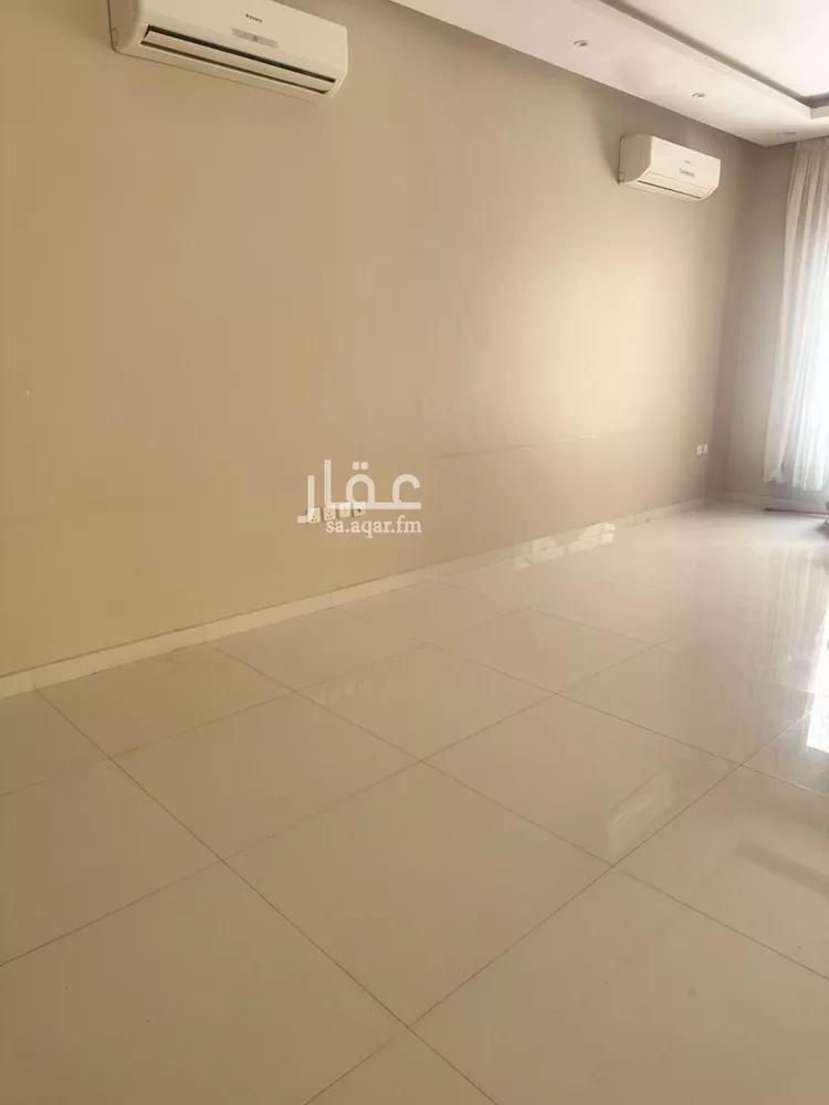 فيلا للإيجار في شارع محمد بن عبدالباقي سنبل, حي القيروان, مدينة الرياض, منطقة الرياض صورة 4