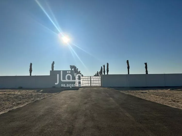 مزرعة للبيع في شارع الدمام الرياض, حي موسسة ناصر علي السحيباني لانشاء الطرق, مدينة بقيق, المنطقة الشرقية صورة 4