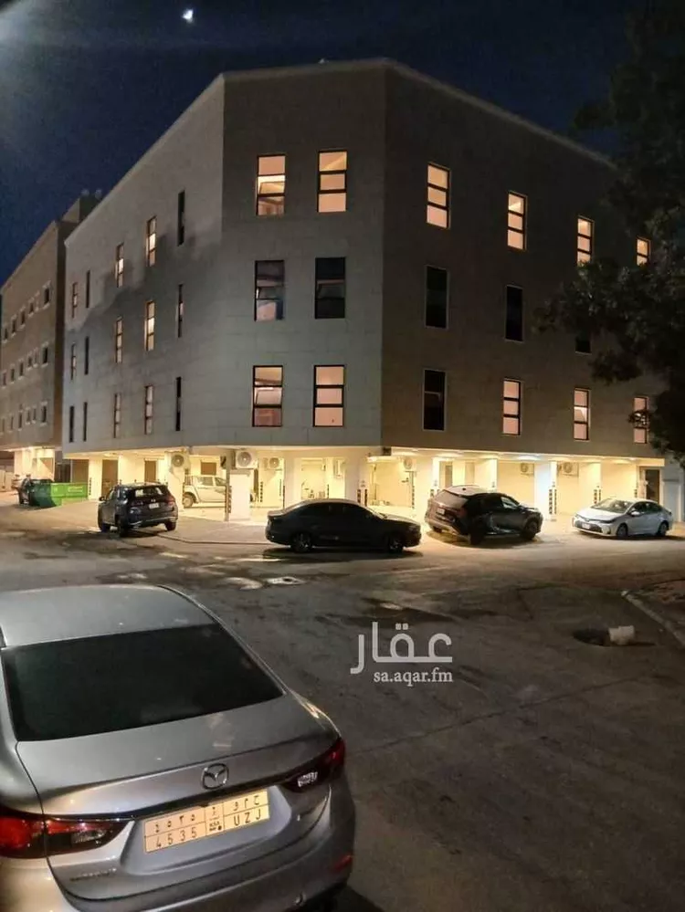 عمارة للبيع في شارع مشهور, حي مدينة العمال, مدينة الخبر, المنطقة الشرقية صورة 3