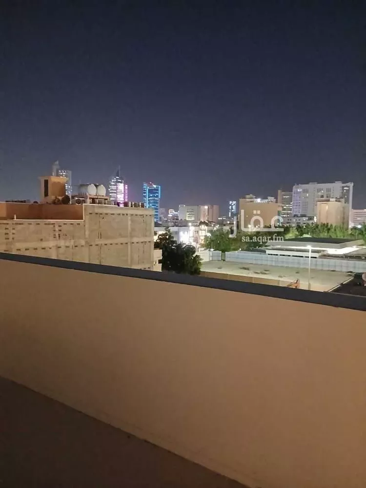 عمارة للبيع في شارع مشهور, حي مدينة العمال, مدينة الخبر, المنطقة الشرقية صورة 2