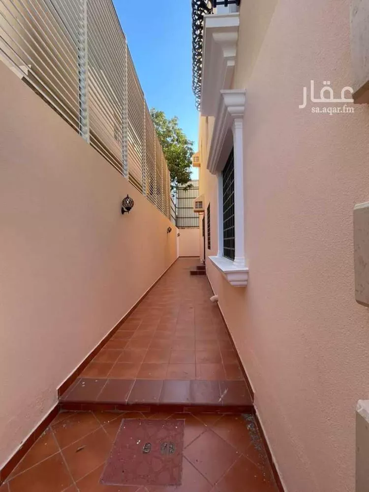 فيلا للبيع في شارع احمد بن قادم, حي الشاطئ, مدينة جدة, منطقة مكة المكرمة صورة 5